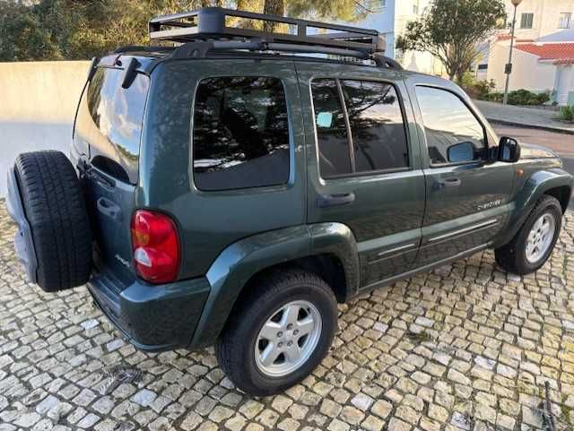 Jeep Cherokee Liberty (KJ) 2.5 CRD Limited Edition