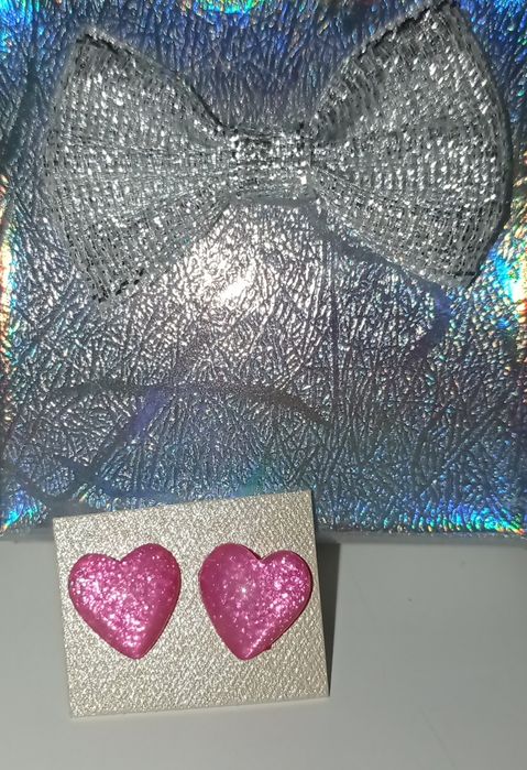 Nowe kolczyki serca różowe brokatowe błyszczące ze stali nierdzewnej