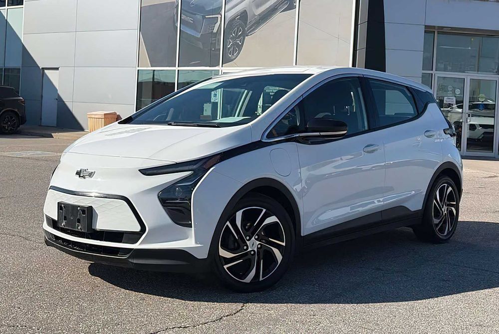 Chevrolet Bolt EV      2023