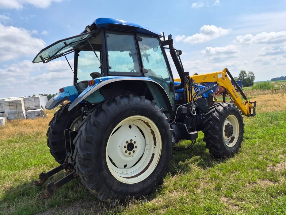 ładowacz czołowy tur TM new holland