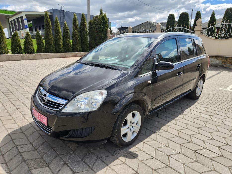 Опель зафіра зефіра 7 місць opel zafira 2009