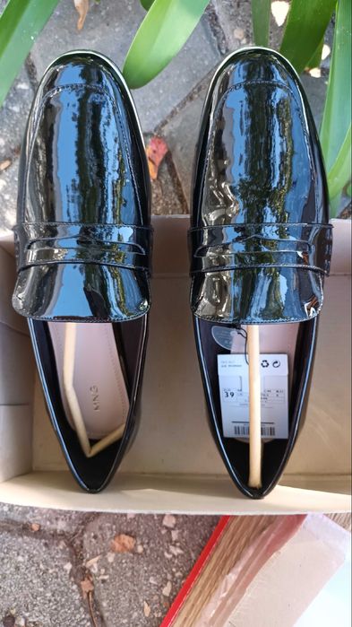 Mocassins pretos brilhantes, Mango, n°39