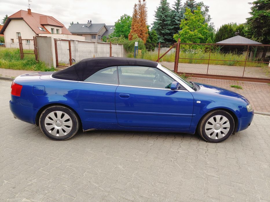 Audi A4 cabrio 2.4b 2005r