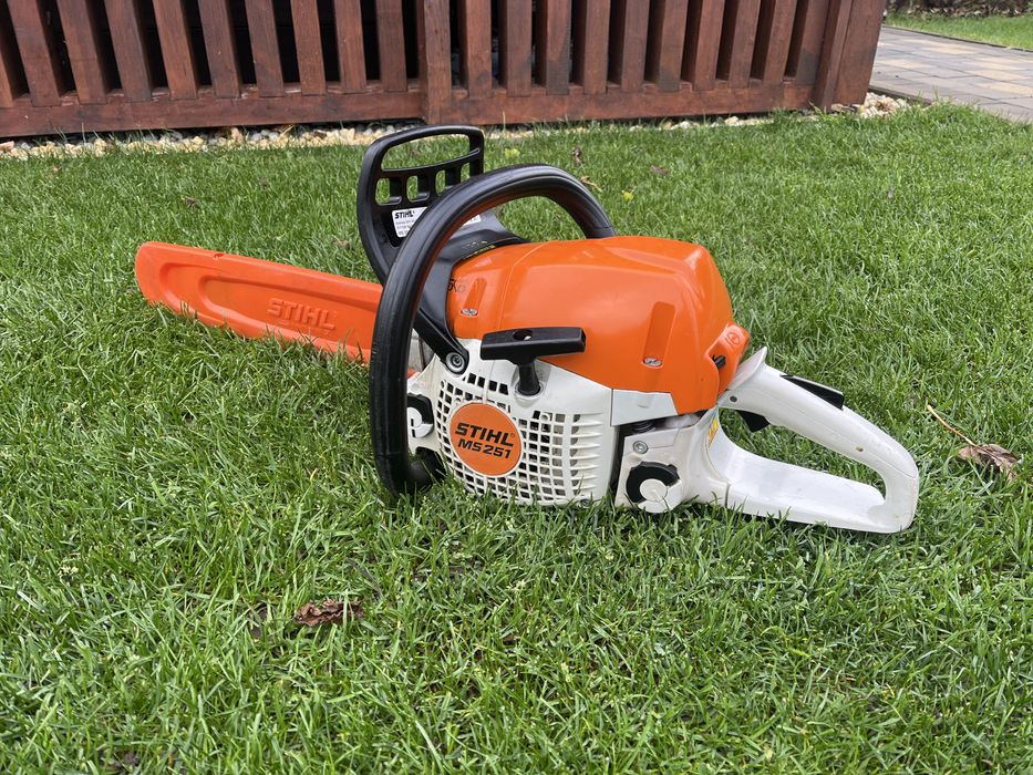 STIHL MS 251 MS251 Pila PILARKA Spalinowa przecinarka