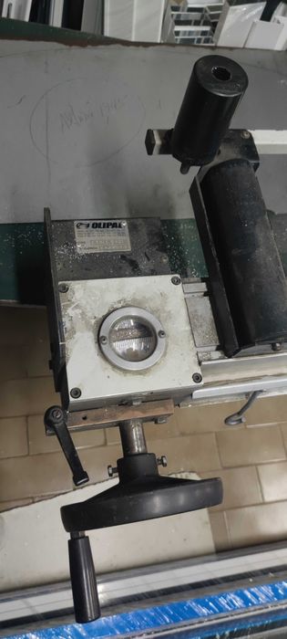 Máquina corte alumínio e esperas manuais