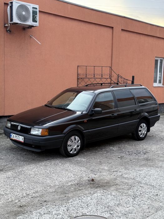 Volkswagen Passat B3 1.9D Дизель (Доставка по Україні)