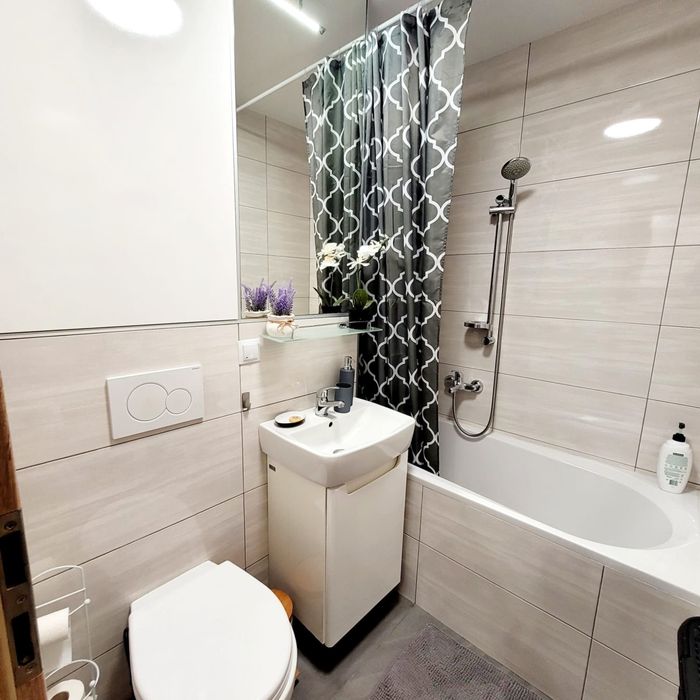Apartament w  centrum.Blisko dworzec centralny.Na doby, noce i godziny