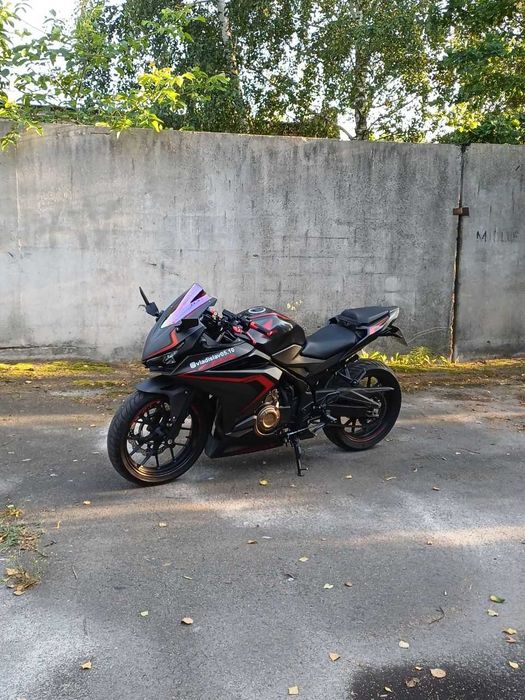Honda CBR400R 2020 року