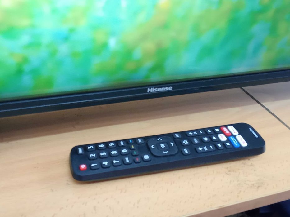 Hisense 65 polegadas UHD, 4K, Internet, modelo 65A7100F