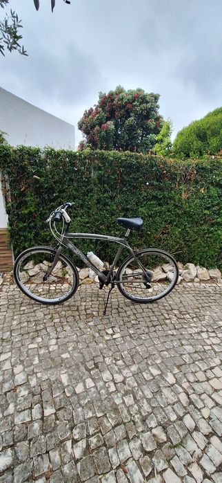 Vendo bicicleta marca Adriática roda 28        917549968