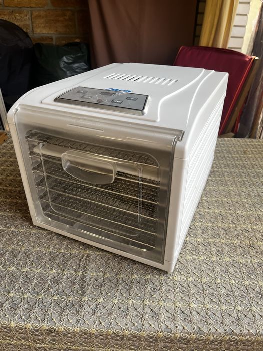 Сушарка, дегідратор