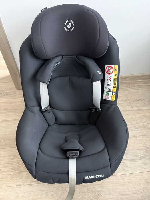 Fotelik Maxi Cosi Pearl Pro2  i-Size+ baza Isofix FamilyFix2