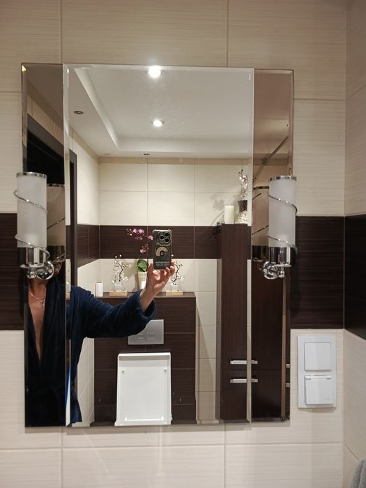 Lustro łazienkowe podświetlane 60x75cm