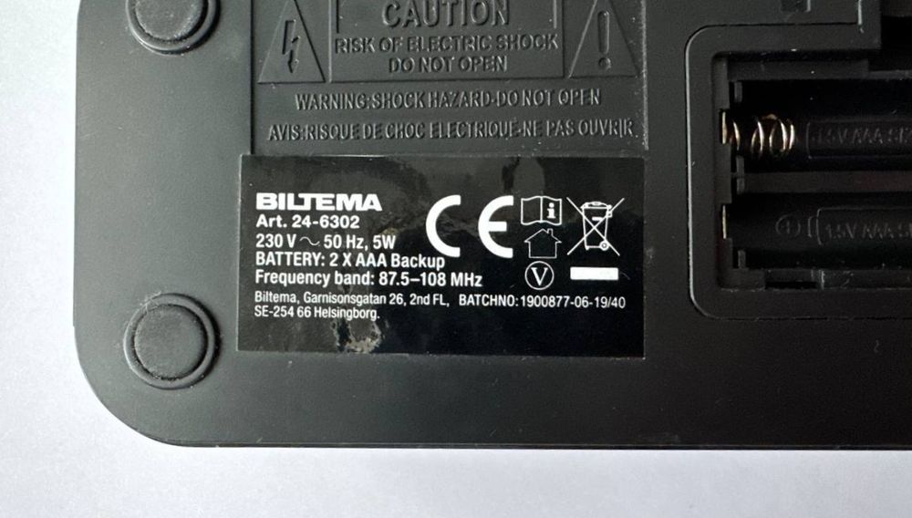 Радіо годинник biltema