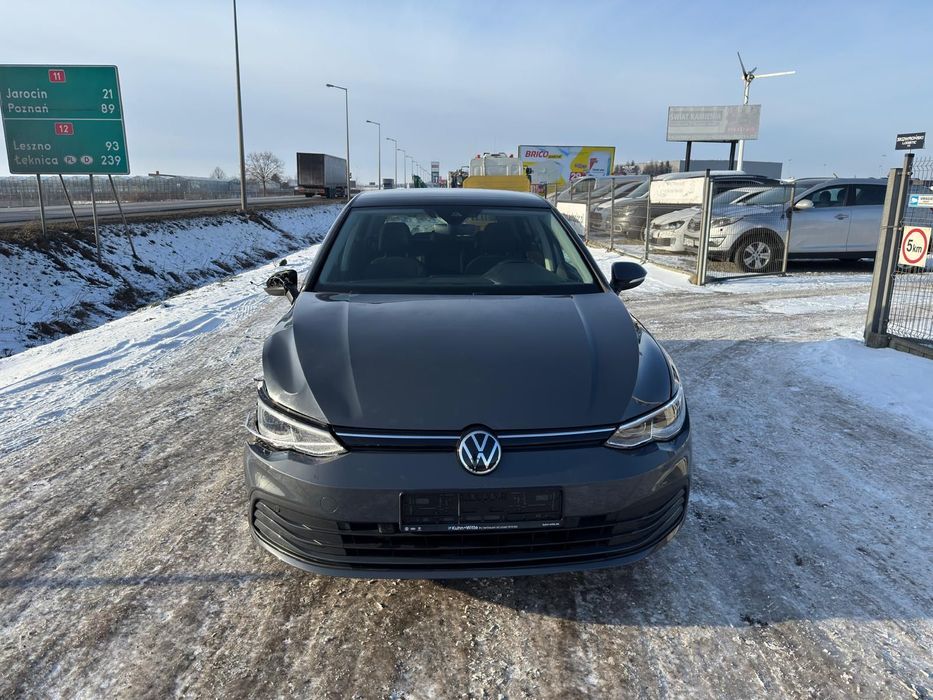 Volkswagen Golf Volkswagen Golf 1.5 TSI 150 koni Nawigacja
