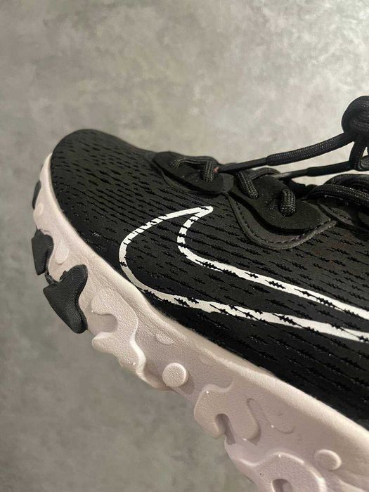 Мужские кроссовки Nike React Vision Black and White. Размеры 40-45
