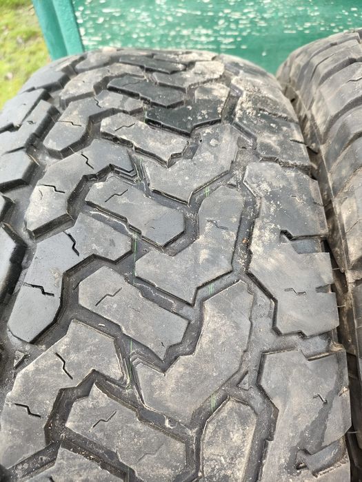 Шини  RA1100  265/75/R16