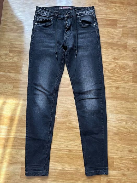 Джинси чоловічі класичні