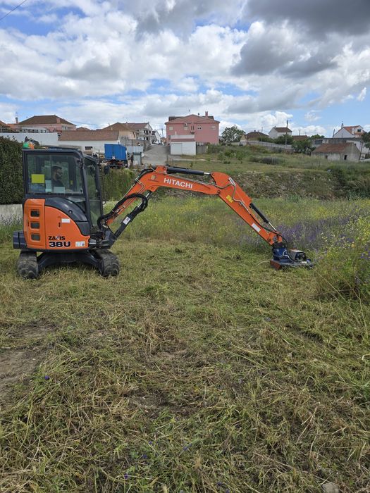 Serviço Mini Giratória