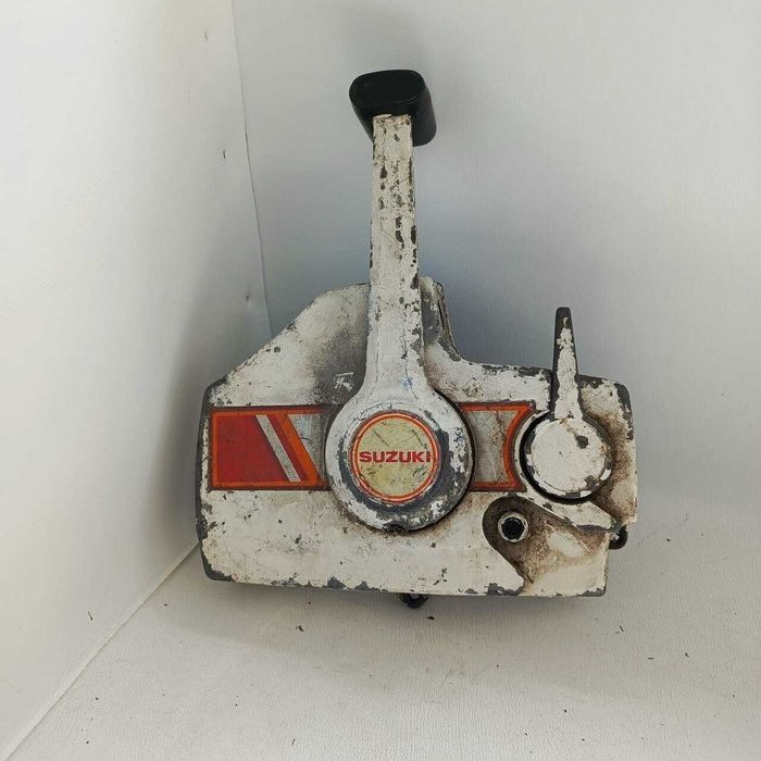 Manetka silnik zaburtowy Suzuki