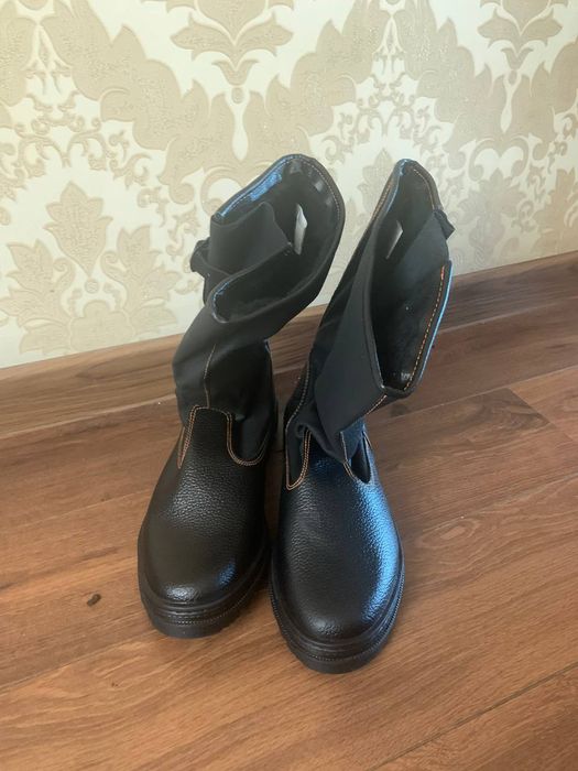 Продам Спец обувь