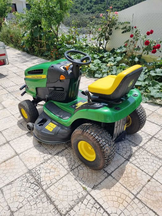 Corta relva john deere X110 x135 x125