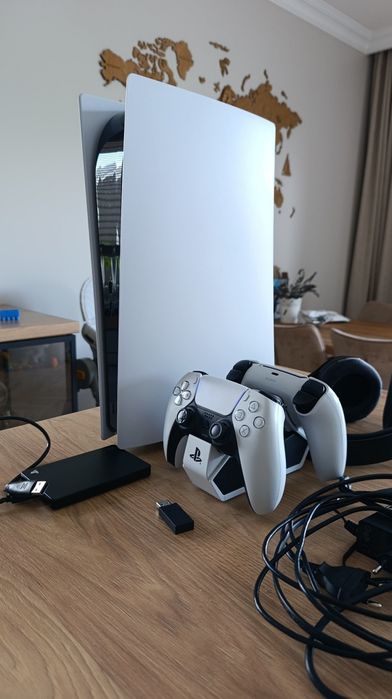 Ps 5 używana 100% sprawna