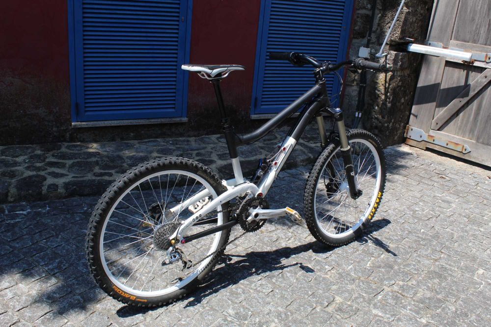 Bicicleta da montanha Sunn Kern LT