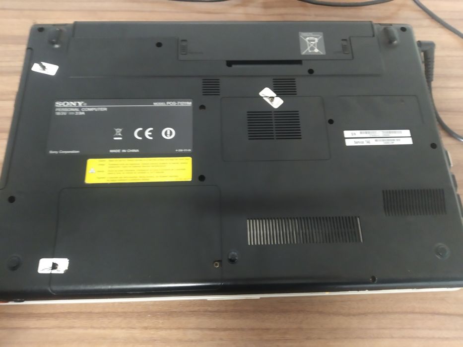 Laptop Sony Vaio PCG71211M
