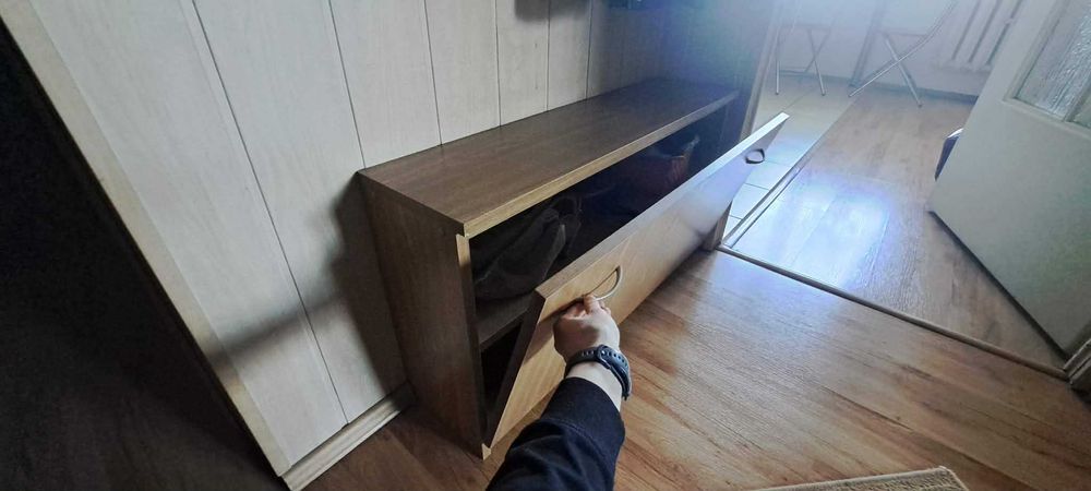 SPRZEDAM szafkę na buty