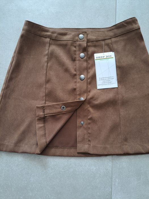 Mini saia estado novo com etiqueta