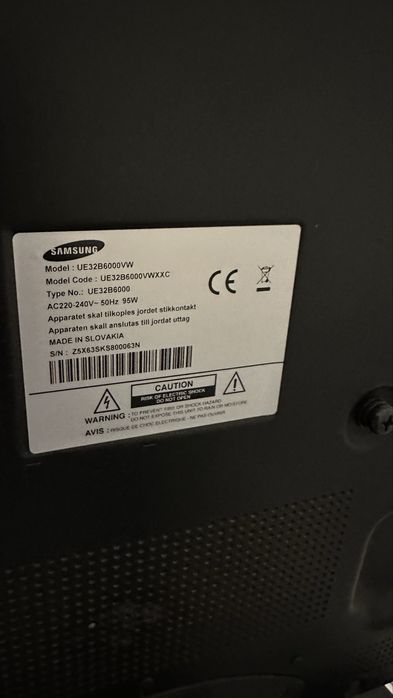 Samsung led tv 32 polegas (c/mesa)