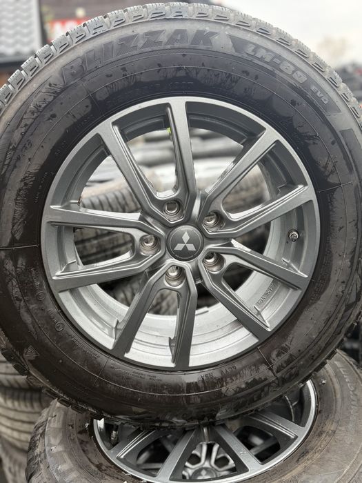 Komplet alufelg 5x114.3 16”