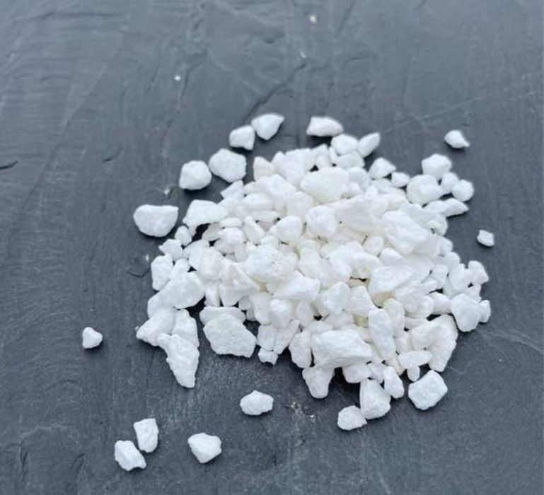 ŚNIEŻNOBIAŁY KAMIEŃ GRECKI Kruszywo do Lastrico Lastryko Grys 2-5, 2-8