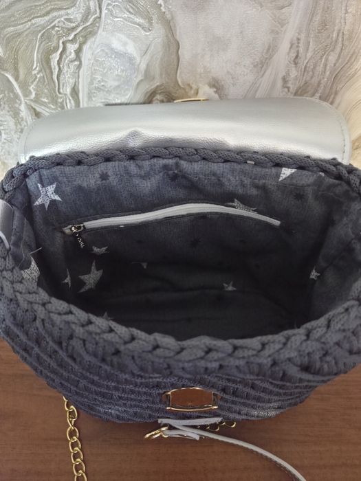 Elegancka Torebka Handmade – Splot Premium | Srebrna Klapa