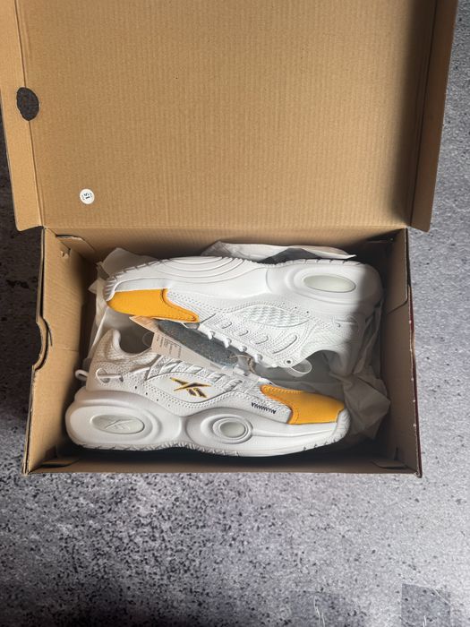 Reebok Solution Mid r. 36
