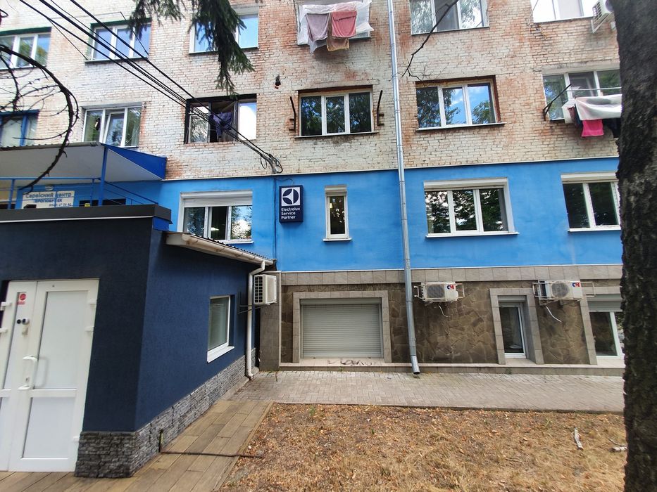 Оренда комерційного приміщення 180м2
