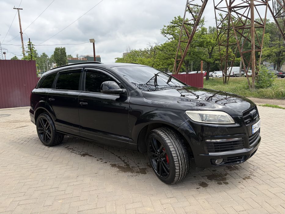 Продам авто Ауді Q7