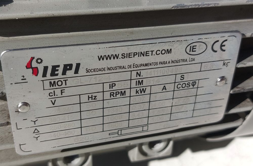 Motor com rotor 60 voltas minuto trifásico