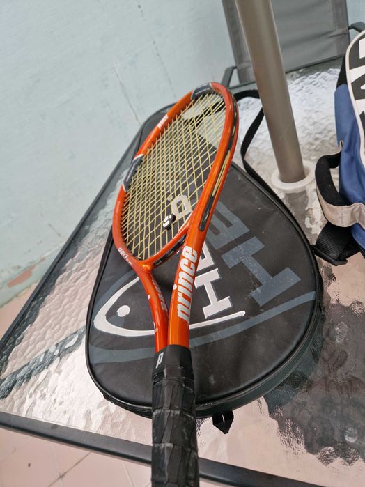 2 Raquetes tenis com sacos