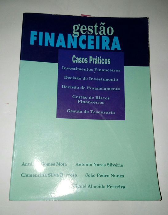 Lote livros técnicos da área de Economia, Contabilidade e Fiscalidade