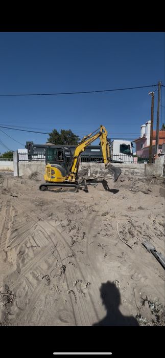 | Fretes, Entulho, Limpeza de Terrenos e Remoção de Terras