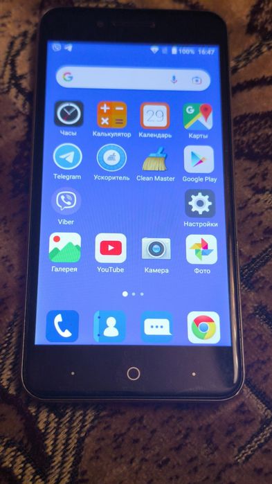 Продам телефон ZTE