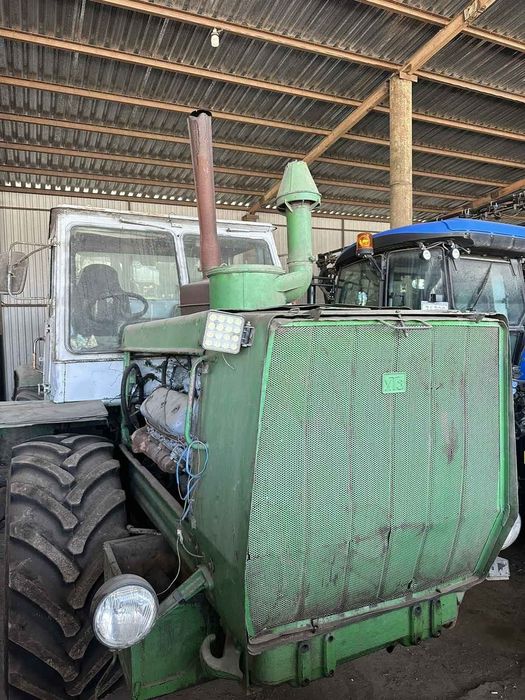 Трактор ХТЗ Т-150, двигун ЯМЗ-236, на 180 к.с., з 5 корп. ПЛУГОМ, 1990