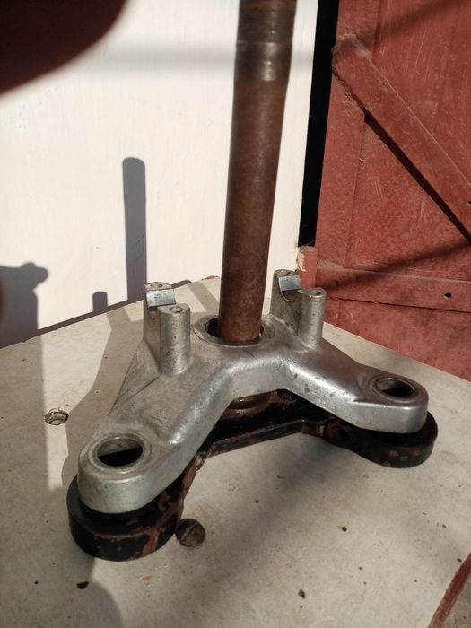 Траверси до CZ,чезети 175cc