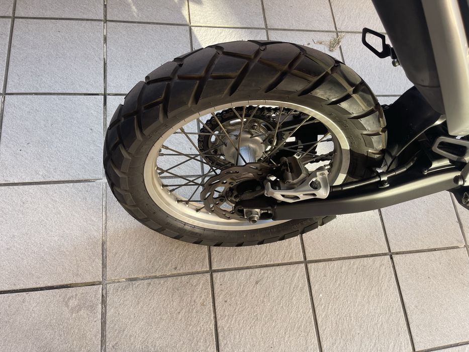 Wr 250r Matrículada + pneus