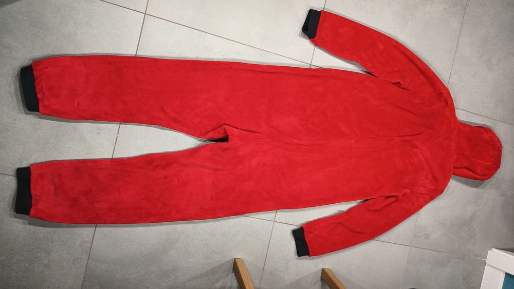 Strój Manchester United kombinezon kigurumi dla dorosłego roz M onesie