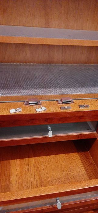 Móvel bar em cerejeira maciça