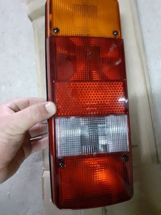 Farol farolin nissa cabstar f23 novo