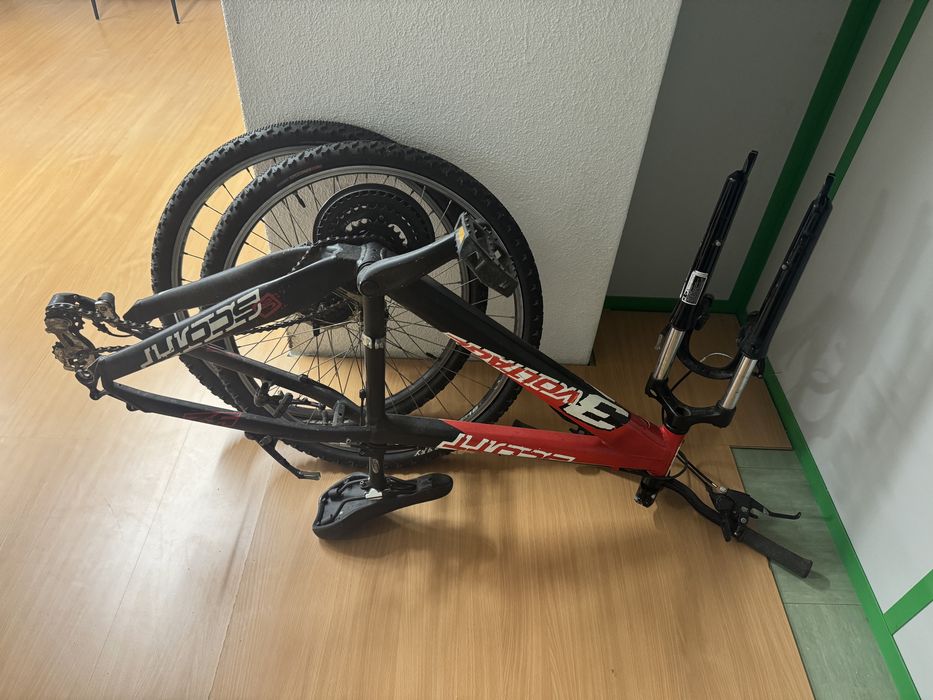 Bicicleta Scott 3 Voltage